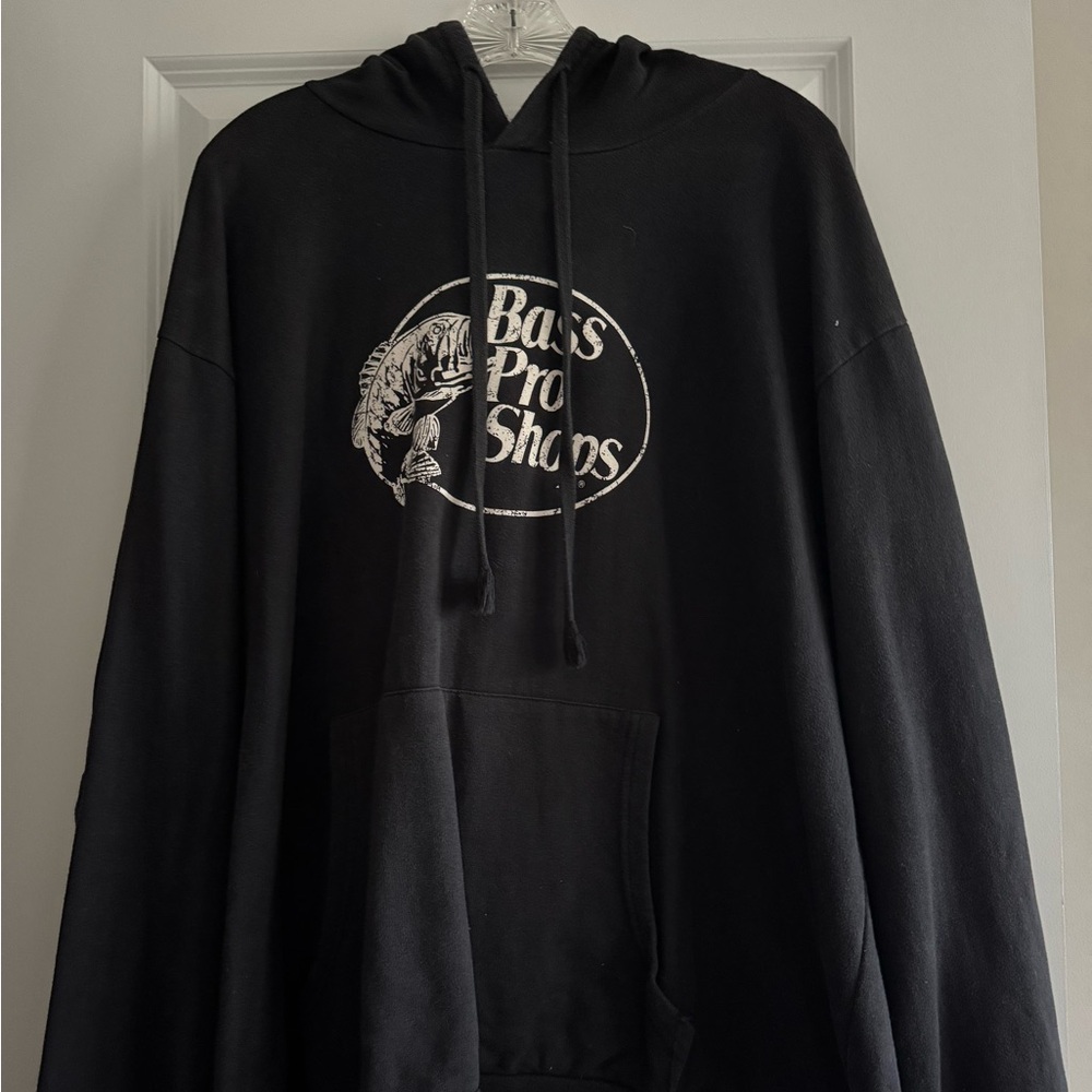 Bass Pro Shops Men’s Black Hoodie Sweater Size XXL